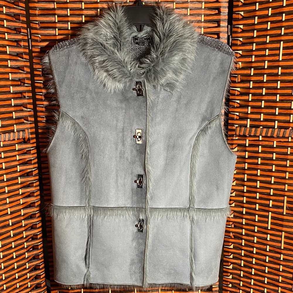 Lisa International Grey Faux Suede & Faux Fur Vest Size Large